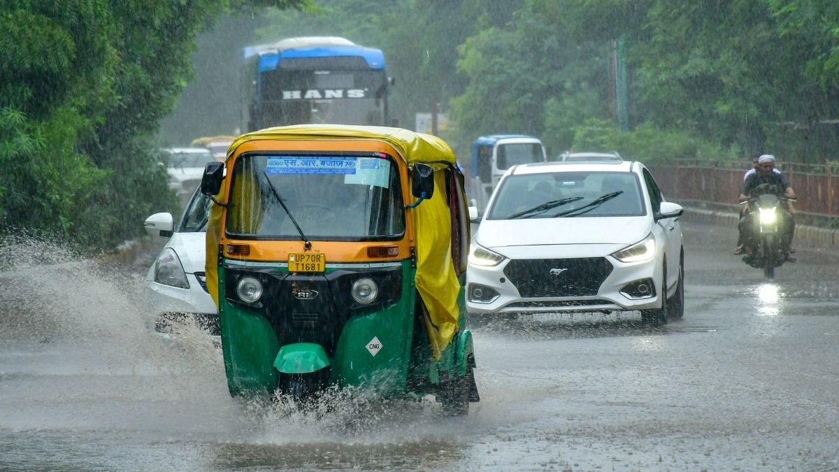 उत्तर भारत में मौसम बदलाव: तूफान, बारिश और ओले की संभावना