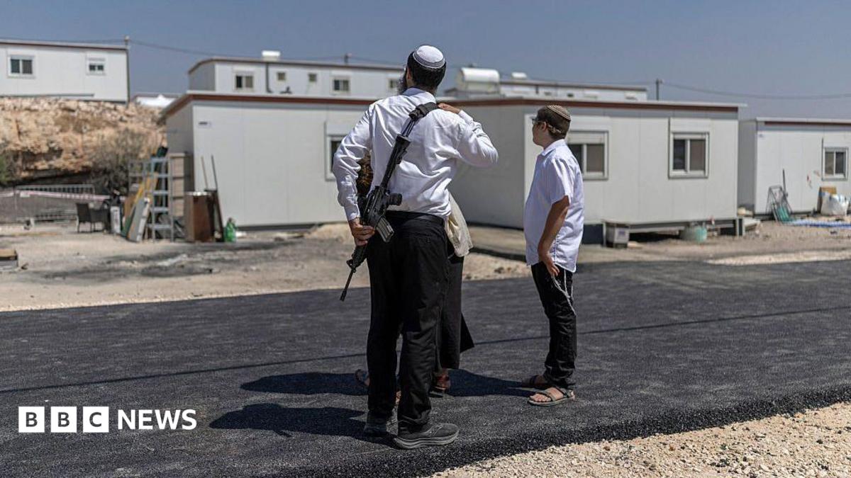 Israel accelerates West Bank settlement expansion amid Palestinian concerns