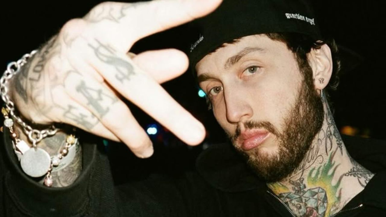FaZe Banks ने पूर्व सदस्यों को FaZe Clan के पतन का जिम्मेदार बताया