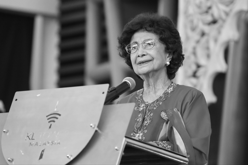 Tun Dr Siti Hasmah Meninggal Dunia pada Usia 100 Tahun