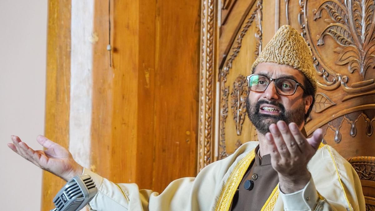 Kashmir clerics express alarm over Delhi mosque eviction order
