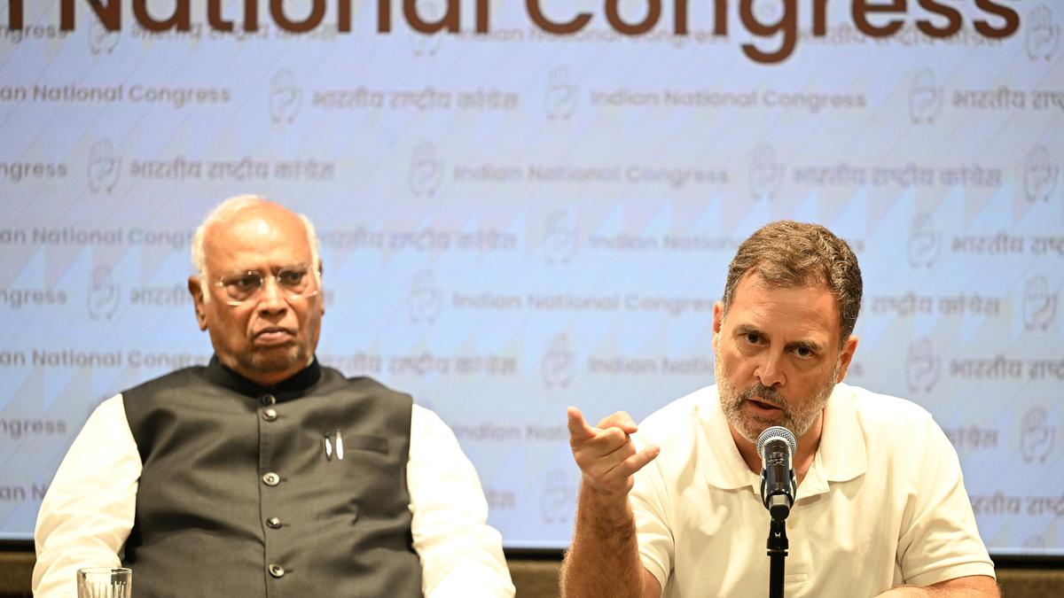 Congress to chart ECI strategy as leaders call for poll chief's ouster