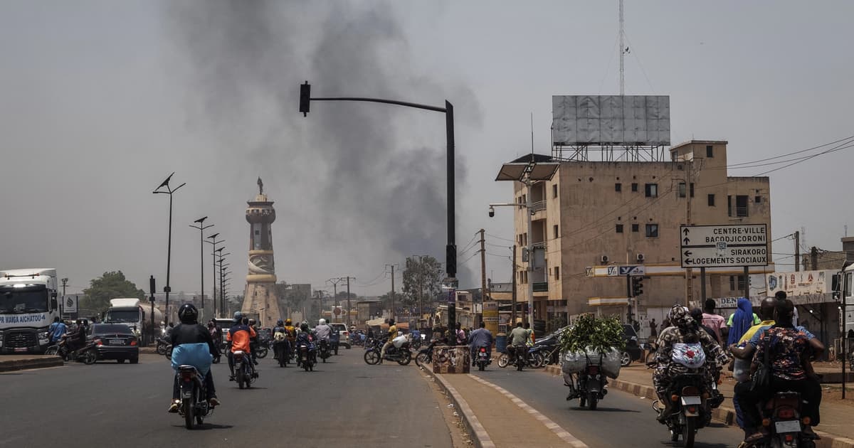 Mali military base assault kills dozens of soldiers, foreign fighters