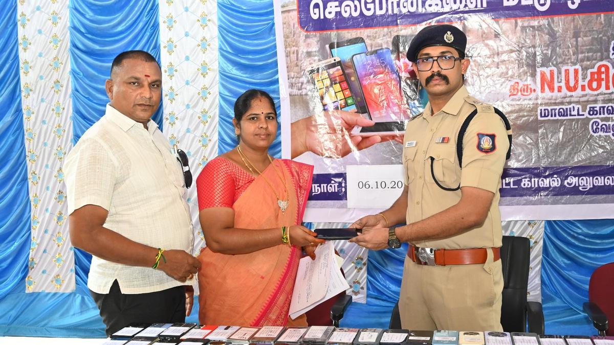 Vellore police recover stolen phones, reunite with rightful owners