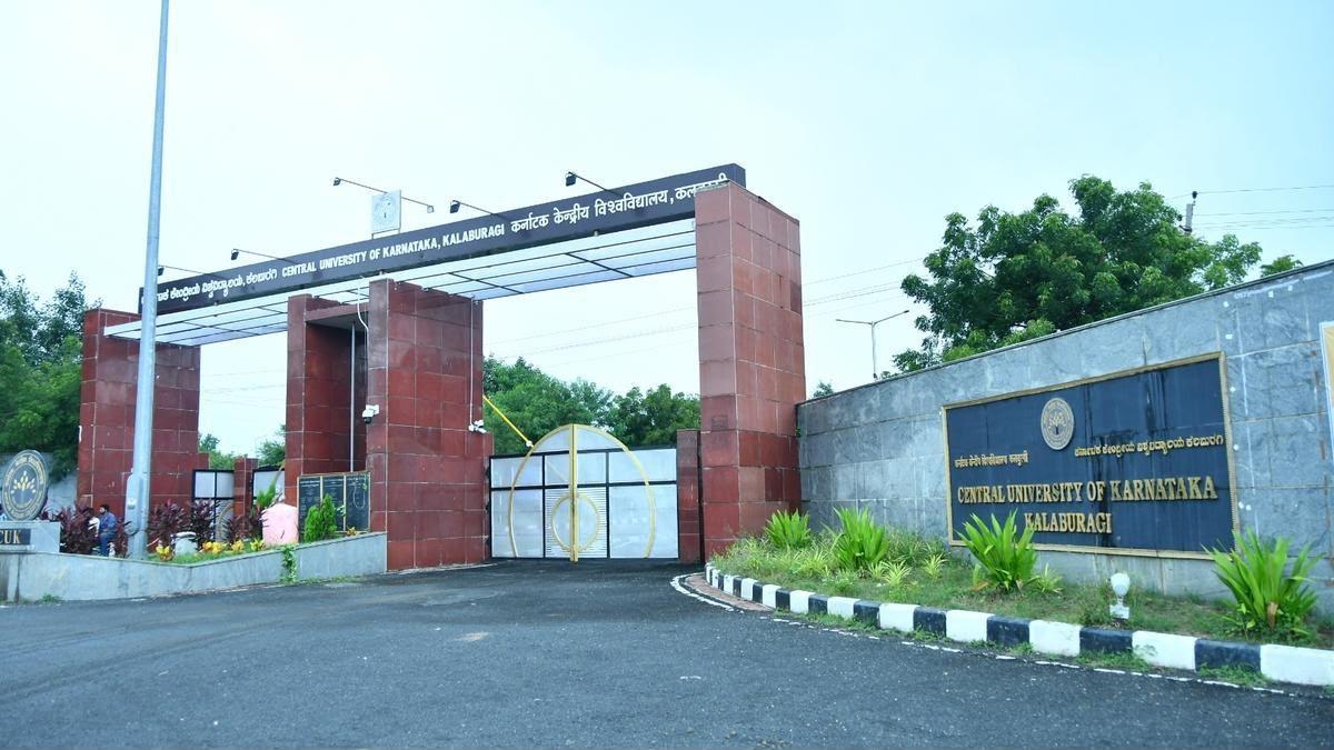 कर्नाटक विश्वविद्यालय के कुलपति पद के लिए कन्नड़ विद्वान की नियुक्ति की मांग