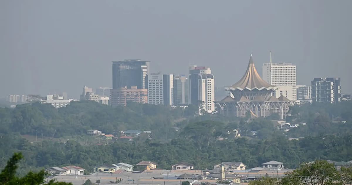 Serian air quality hits hazardous levels as API reading soars to 364