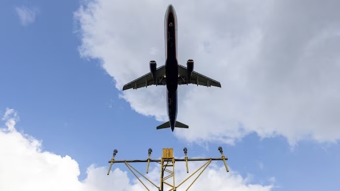 Medical jet disappears in US; audio reveals instrument failure