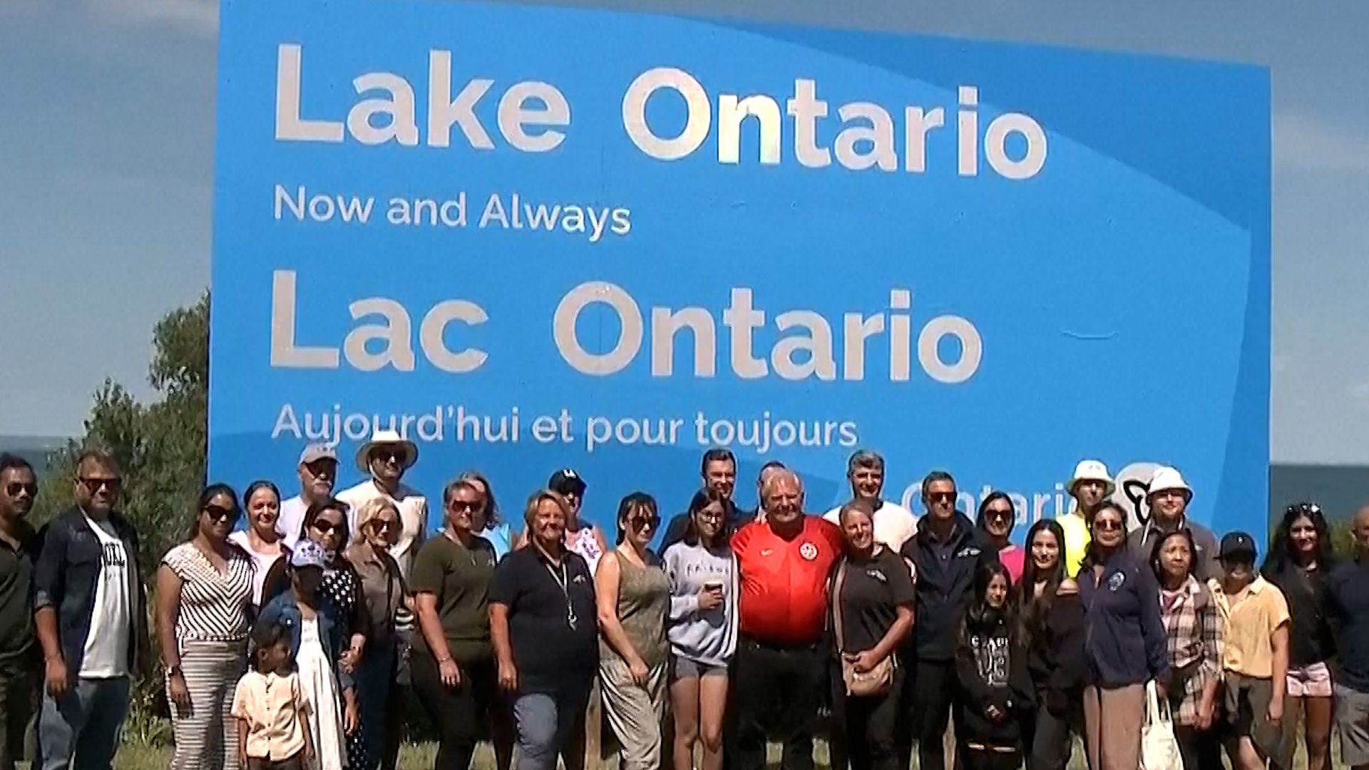Canada installs prominent Lake Ontario sign amid US trade tensions
