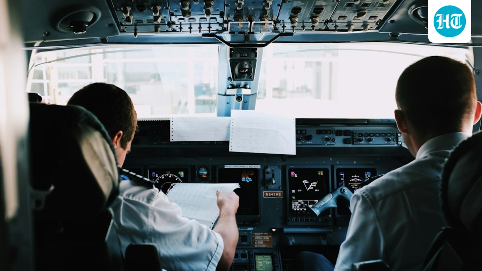 Akasa Air to raise pilot pay by up to 20%, boost leave benefits