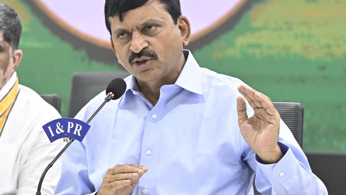 Congress leader cites land records to counter opposition criticism on agricultural policy