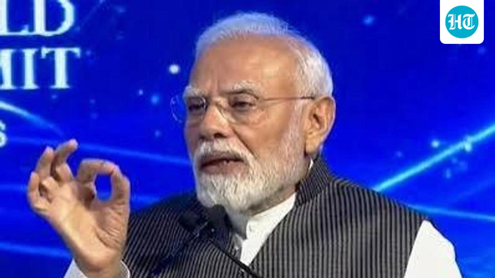 Modi marks 12 years of Mann Ki Baat with call to back local artisans