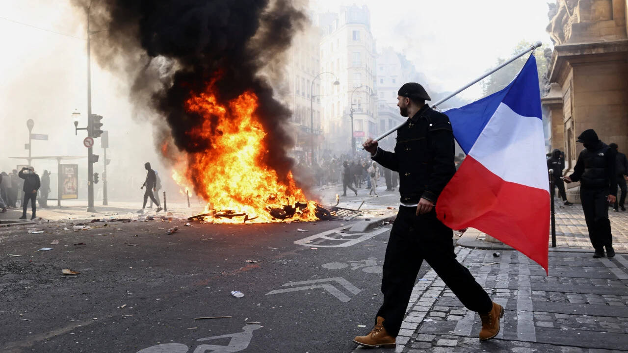 France mobilises 70,000 police as student protests escalate ahead of weekend