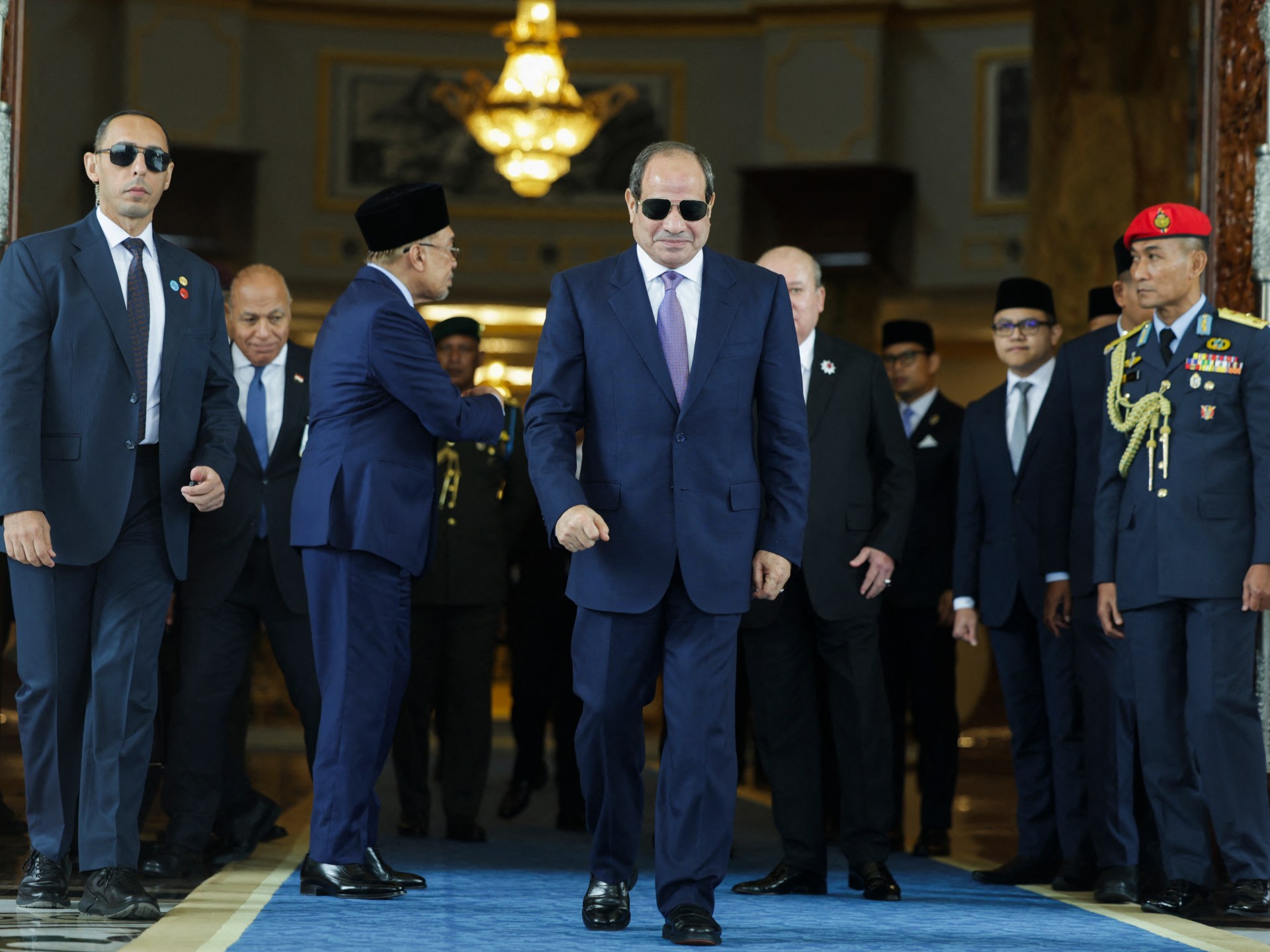 Egypt parliament postpones vote on military assistance to Saudi Arabia