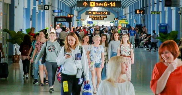 Sri Lanka records over 100,000 tourist arrivals in September