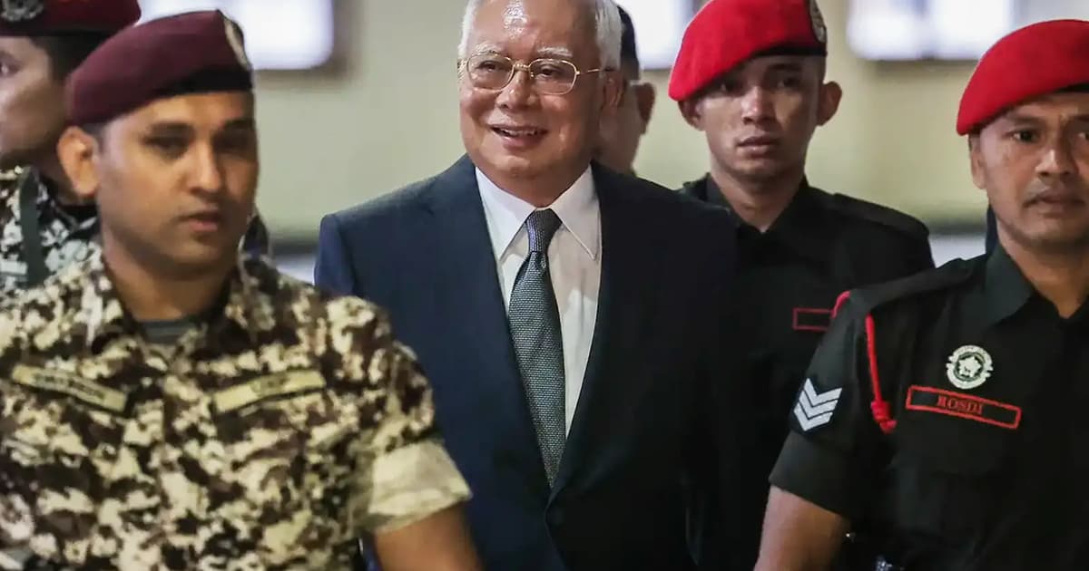 PAS Manfaatkan Isu Najib untuk Rapatkan Hubungan dengan Umno