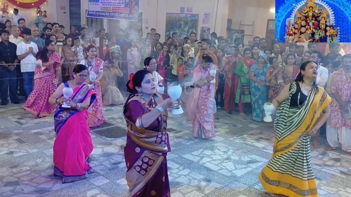 Jhansi celebrates 166 years of Bengali Durga Puja tradition