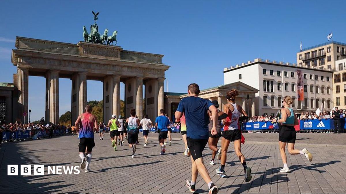 Chinese marathoner loses sponsorship over bike riding incident
