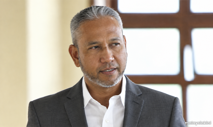 Bekas CEO Felda Investment didakwa tipu lembaga pengarah