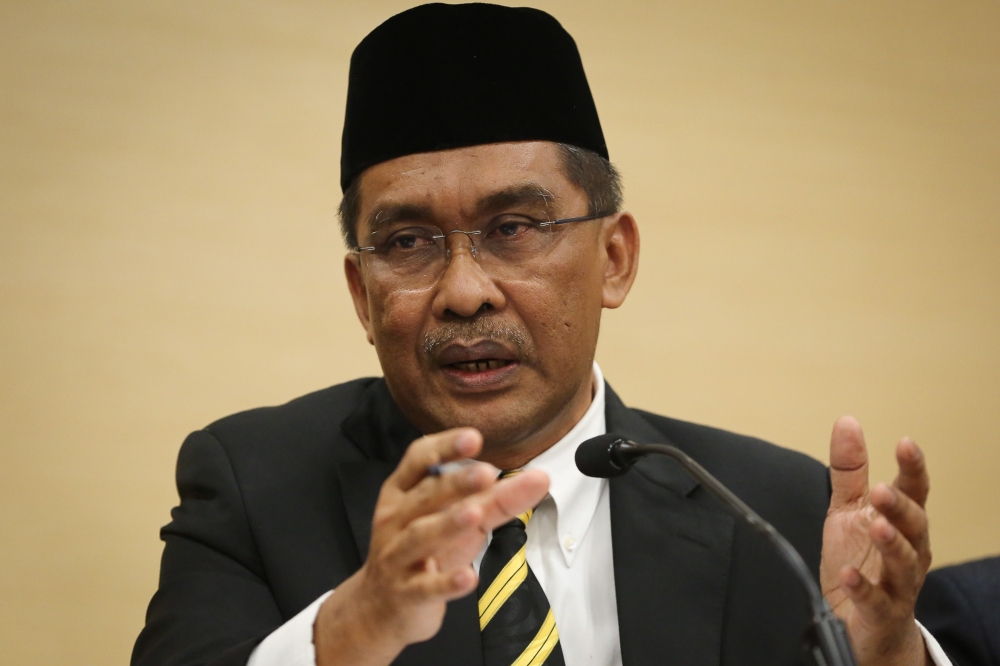 Perikatan Nasional races to answer regulator amid deregistration threat