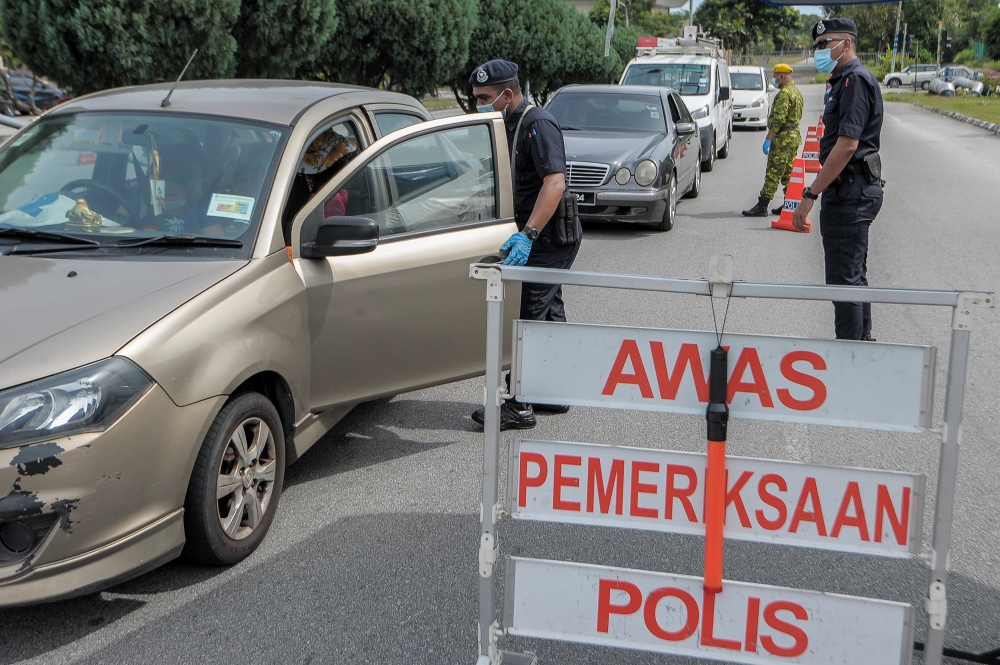 Pekerja Cuci Kereta Nafikan Tuduhan Cuba Bunuh Anggota Polis di Ipoh