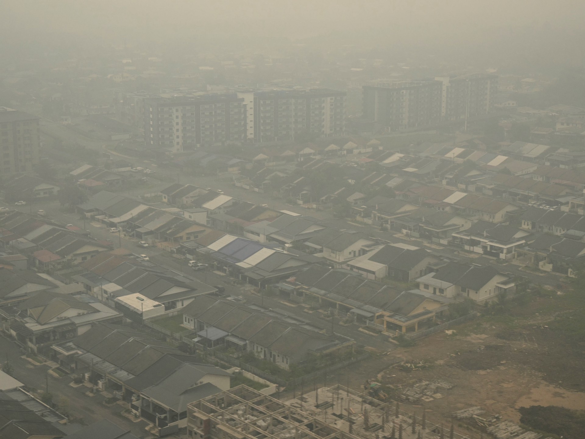 Malaysia declares emergency in Sarawak as Indonesian haze intensifies