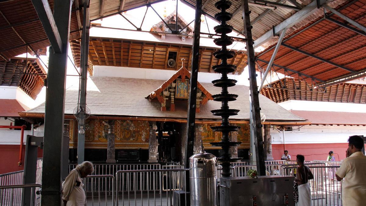 गुरुवायुर मंदिर में विवाह महोत्सव की तैयारी, 23 अगस्त को 422 समारोह