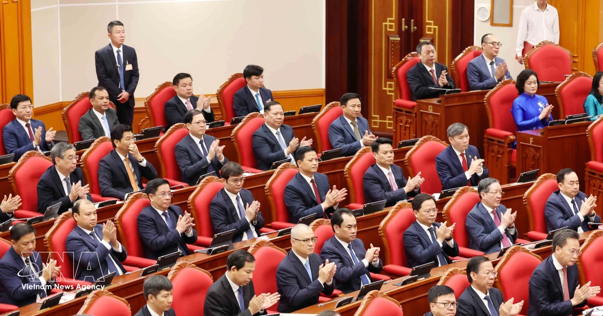 Vietnam's Communist Party calls for unity to meet 2026 targets