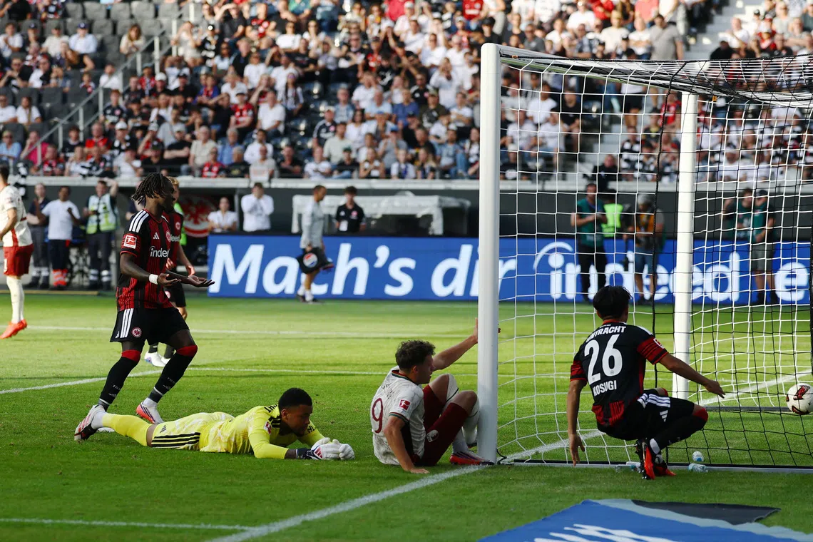 Mainz dominate Hamburg while Augsburg seize early Bundesliga lead