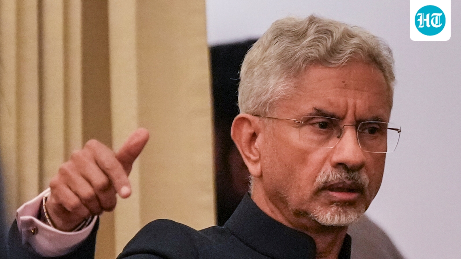 Jaishankar calls for dialogue amid global tensions; Kharge attacks BJP