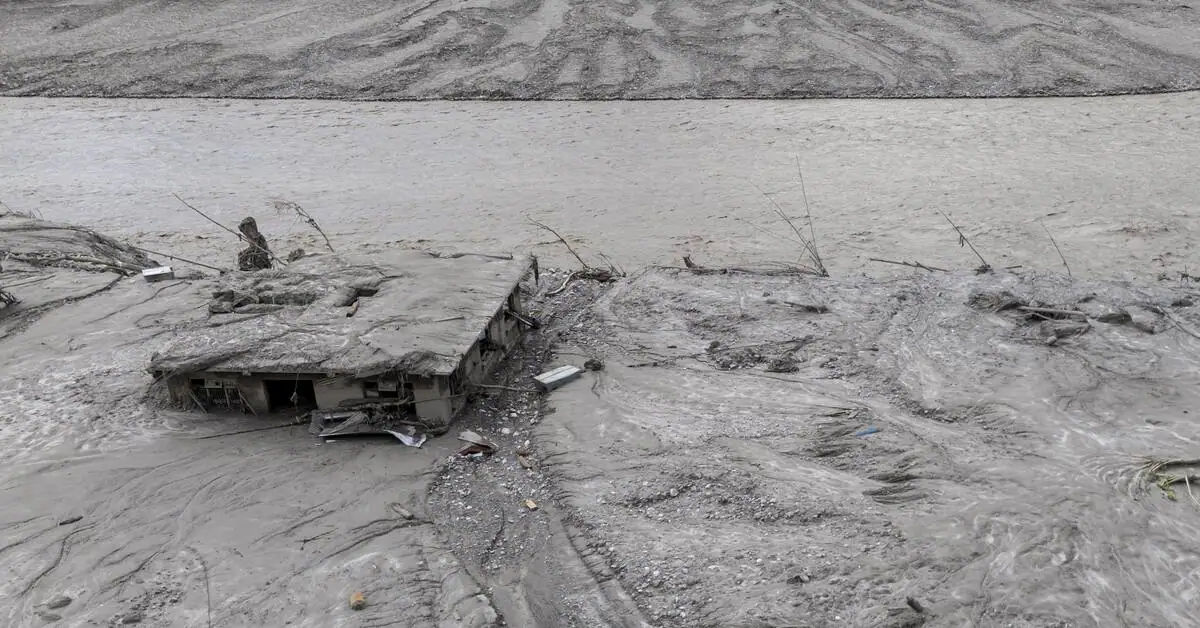 Nepal flood survivors share harrowing tales of escape from devastating deluge