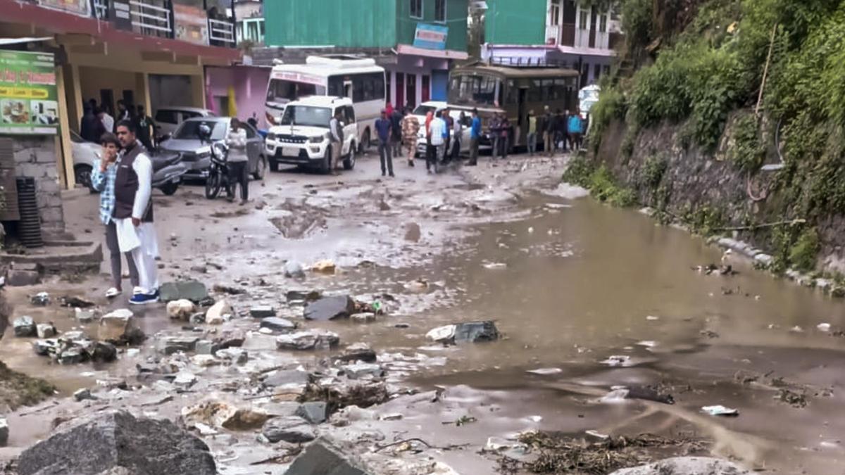 Char Dham Yatra suspended for two days as weather worsens