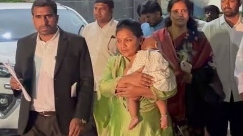 Journalist Detained for Hours While Holding Infant Over Reddy Claims