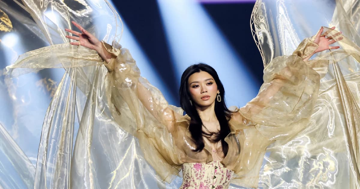 Pertunjukan Fashion Victoria's Secret Gemilang di Los Angeles