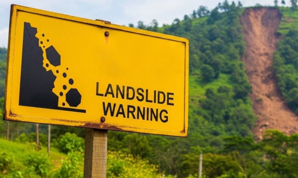 Lower Kadugannawa stretch declared high-risk landslide zone