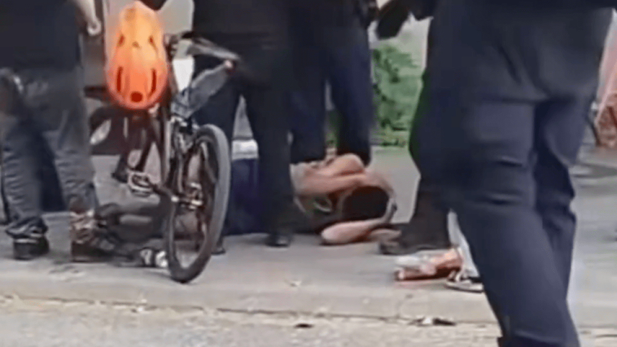 French police officer under investigation after homeless man's death