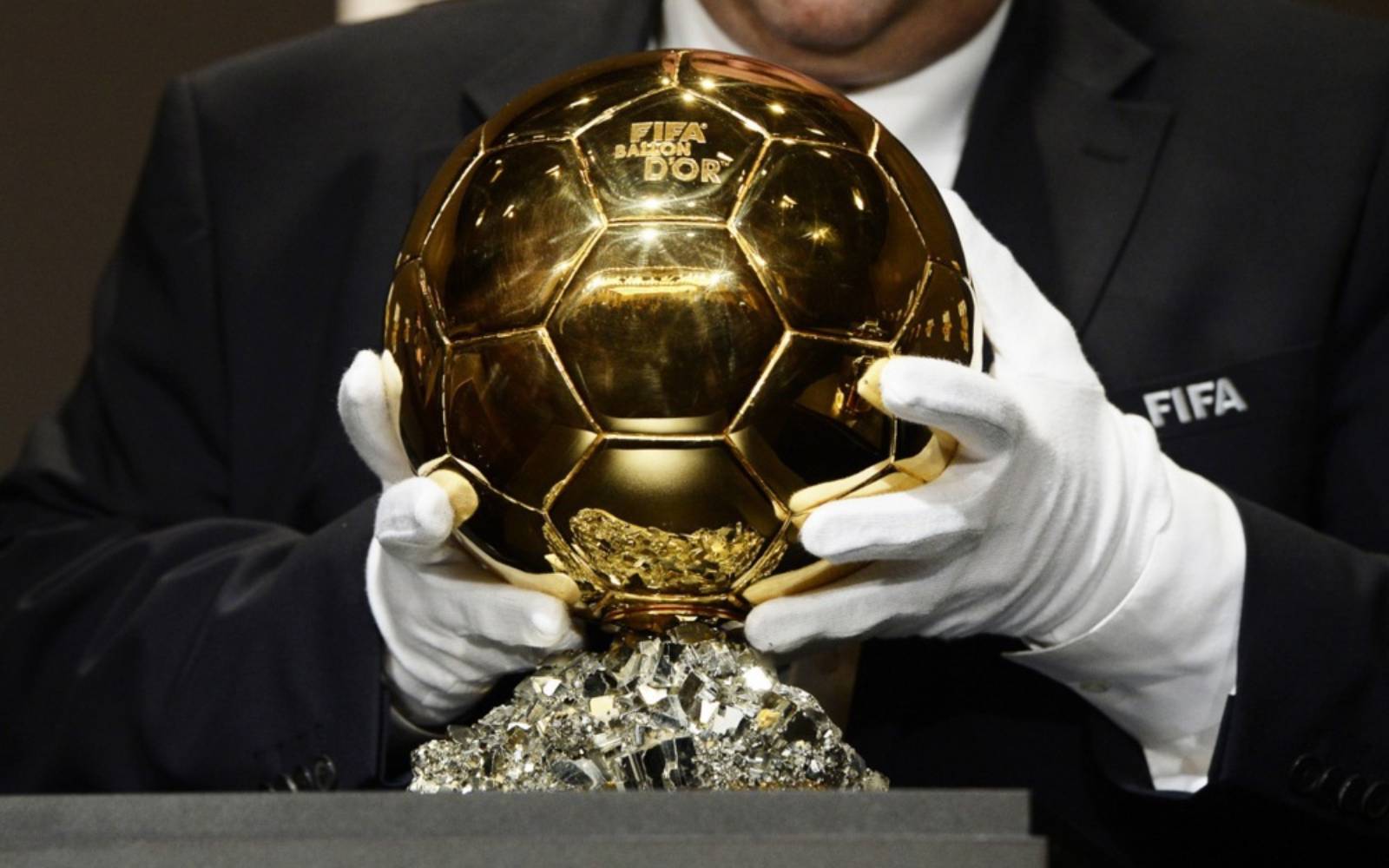 Kane Bersaing Ketat dengan Yamal dan Mbappe untuk Ballon d'Or