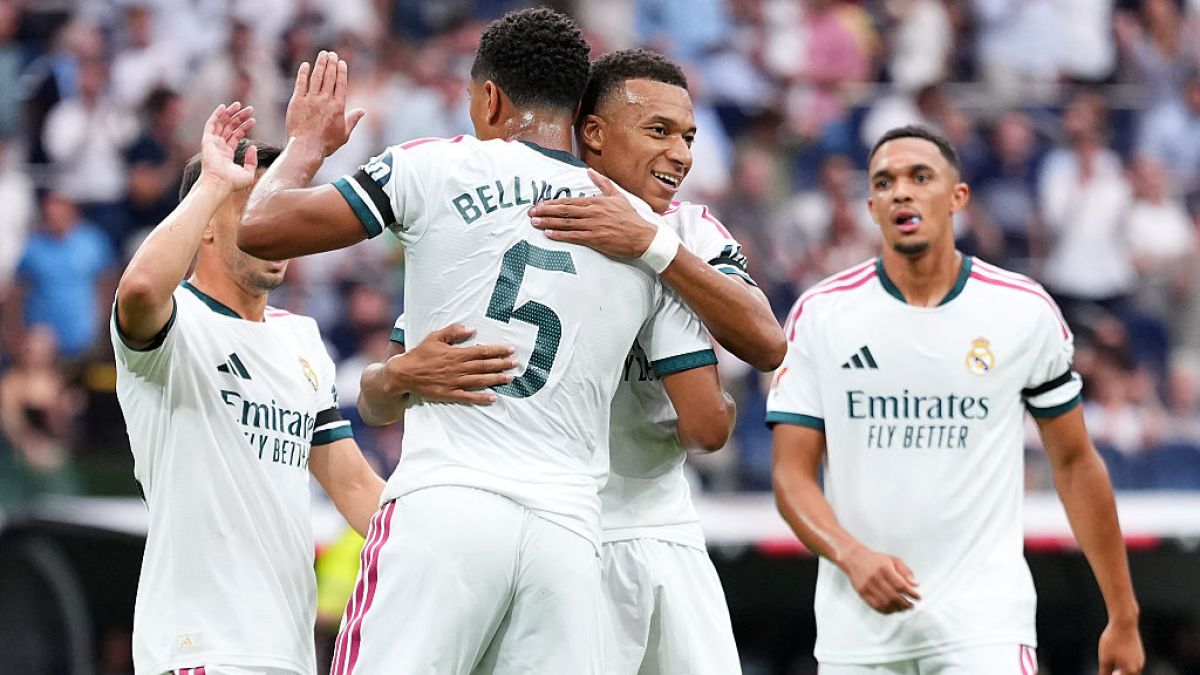 Real Madrid thrashes Malaga 4-0 to extend unbeaten La Liga run