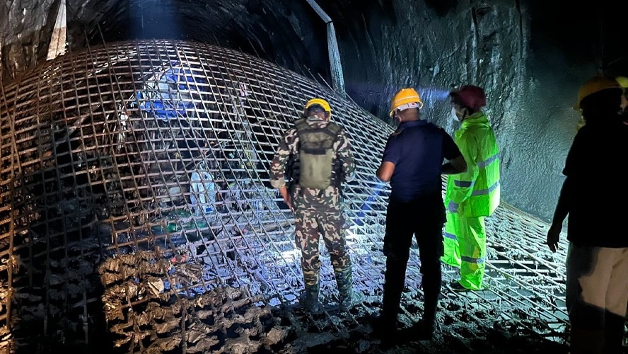 Nepal tunnel becomes tomb as 13 bodies recovered from floods