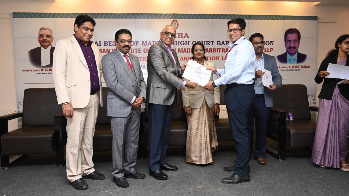 सेवानिवृत्त न्यायाधीश वाणिज्यिक विवादों में मध्यस्थ नियुक्ति के लिए दबाव डाल रहे हैं