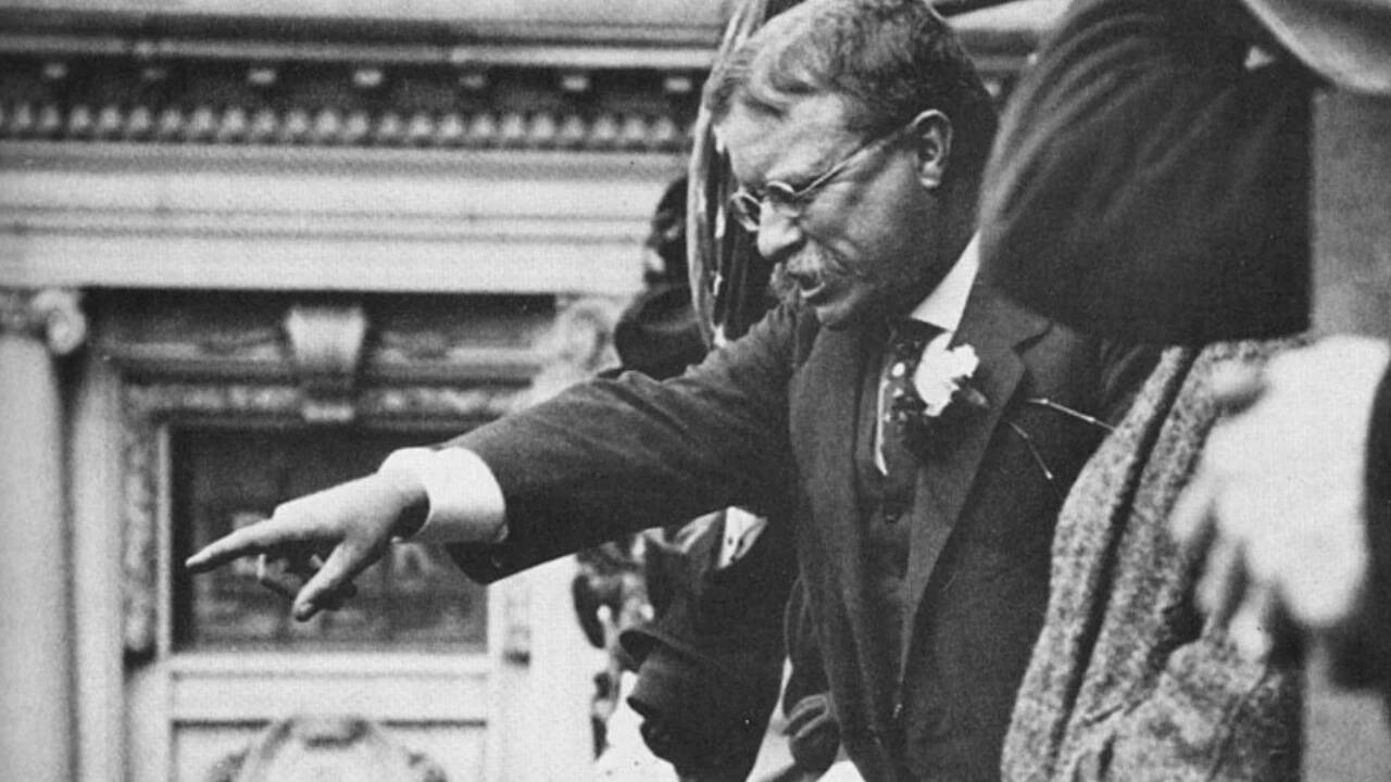 US recreates Theodore Roosevelt's 1901 presidential oath ceremony