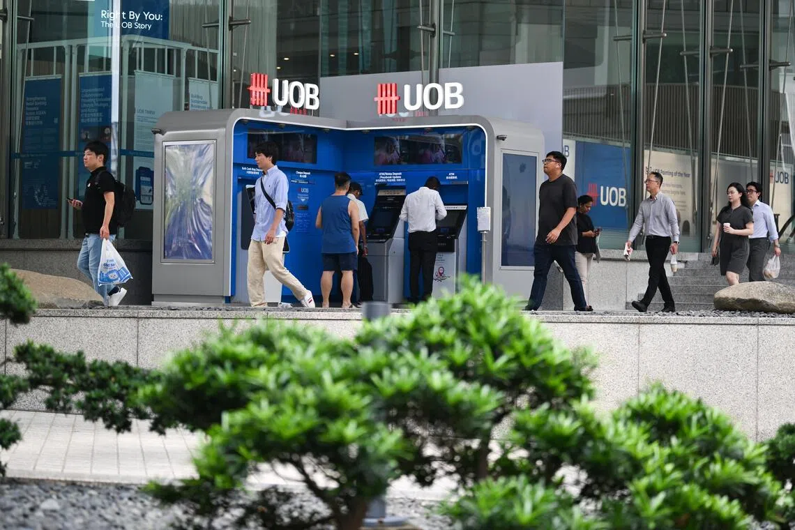 Singapore financial sector to upskill 80,000 workers in artificial intelligence