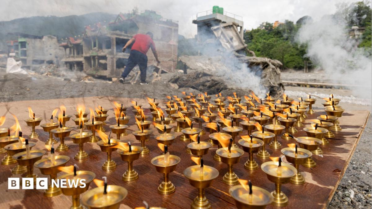 Nepal marks final day of mourning for flash flood victims