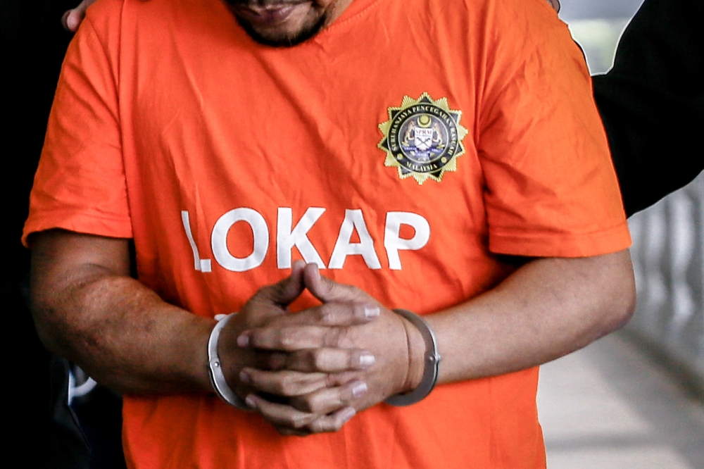 Lima ditahan siasatan rasuah pekerja asing, dua pegawai penguatkuasa terlibat