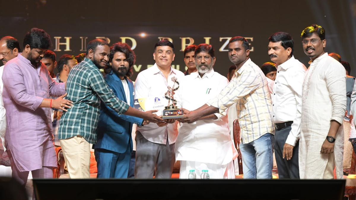 Filmmaker Bhatti calls on young directors to champion climate, water issues