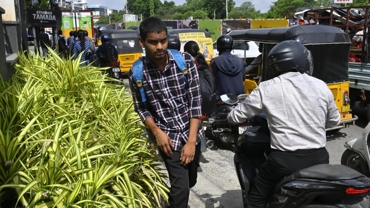 One-way traffic scheme causes gridlock around Hyderabad's KBR Park