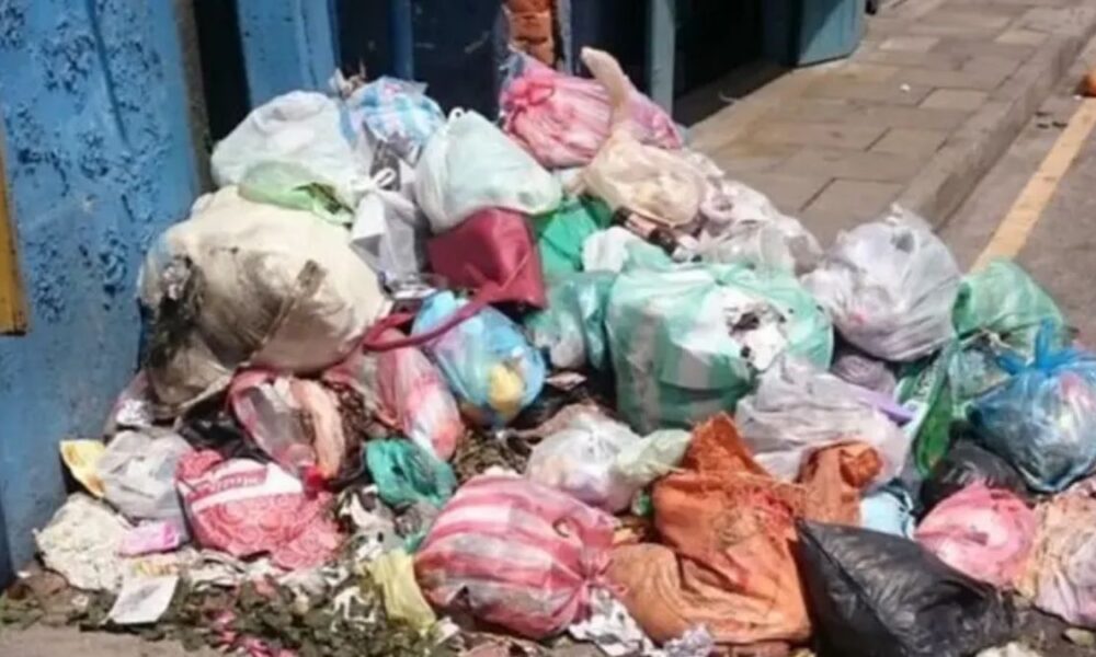 Half of Sri Lanka's daily waste escapes formal collection systems
