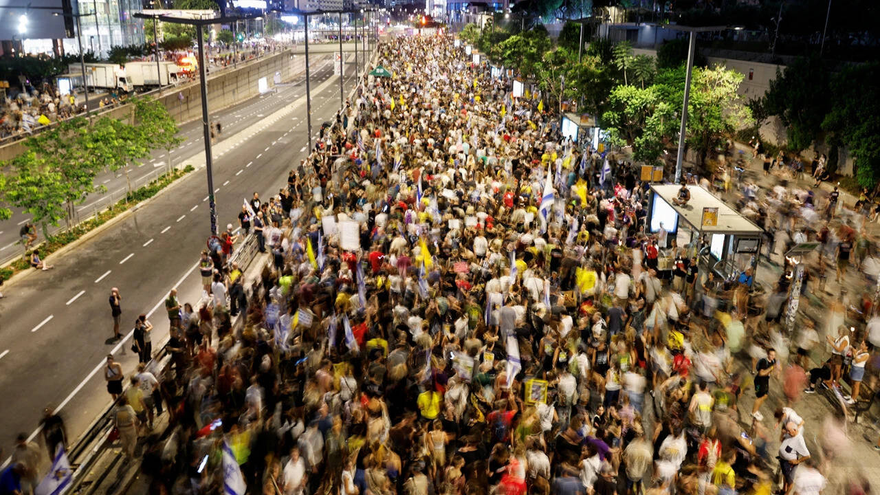 Israeli demonstrators demand inclusive Jewish-Arab government amid political deadlock