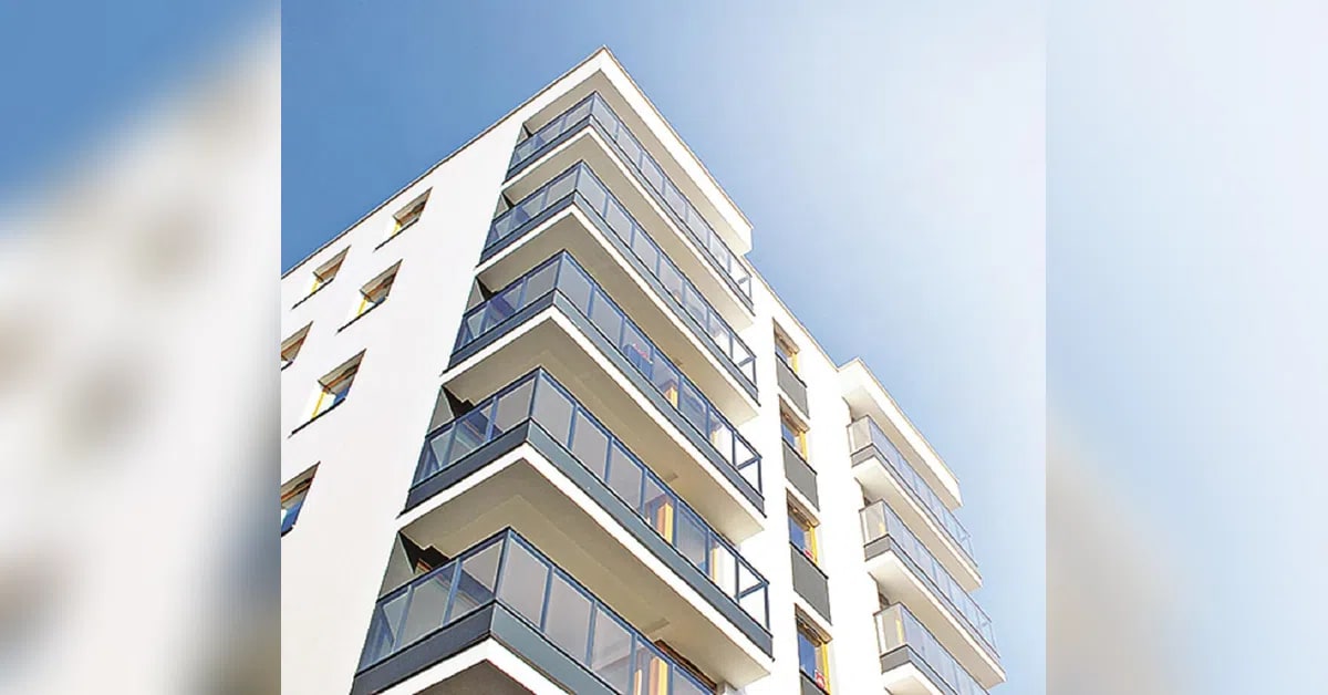 Builder Must Offer Alternative Flat or Refund with Interest: Panel