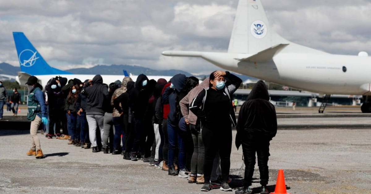 Pakar PBB Desak Hentikan Dasar Deportasi Migran ke Negara Ketiga