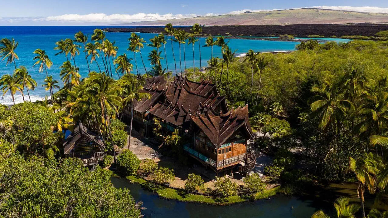 Bali-inspired Hawaiian estate seeks $32.5M after artisan restoration